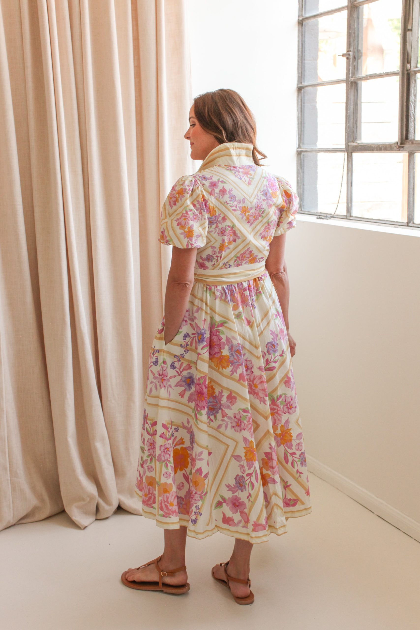Lennon Pink Floral Midi Dress - Image 2
